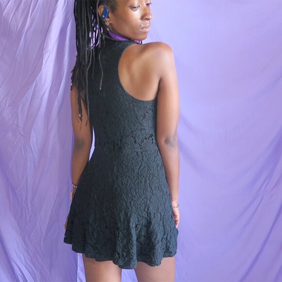 Bear Dance lace short dress high neck in black size large. Style D453 - Picture 4 of 4
